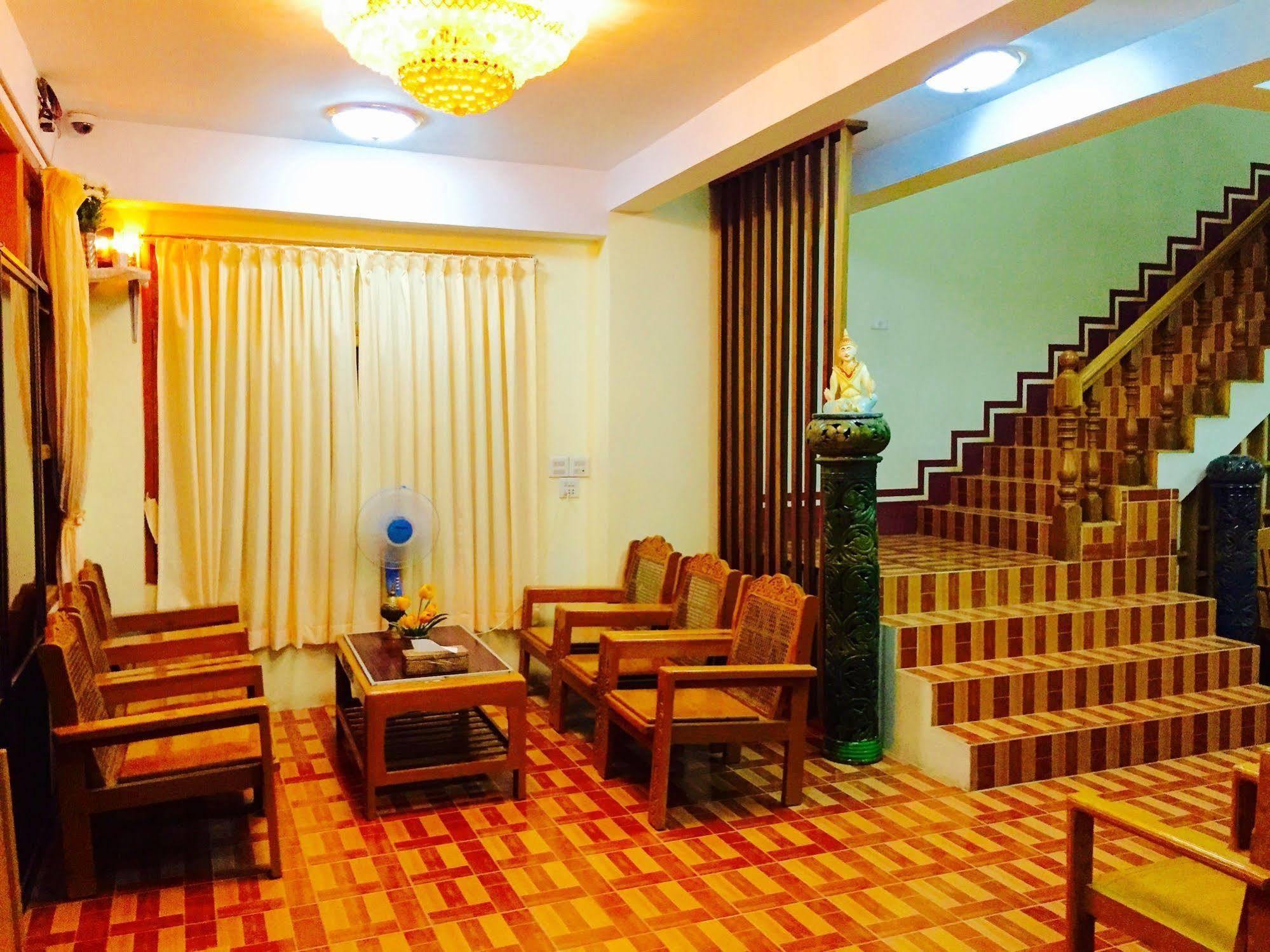 Inle Star Hotel Nyaung Shwe Bagian luar foto