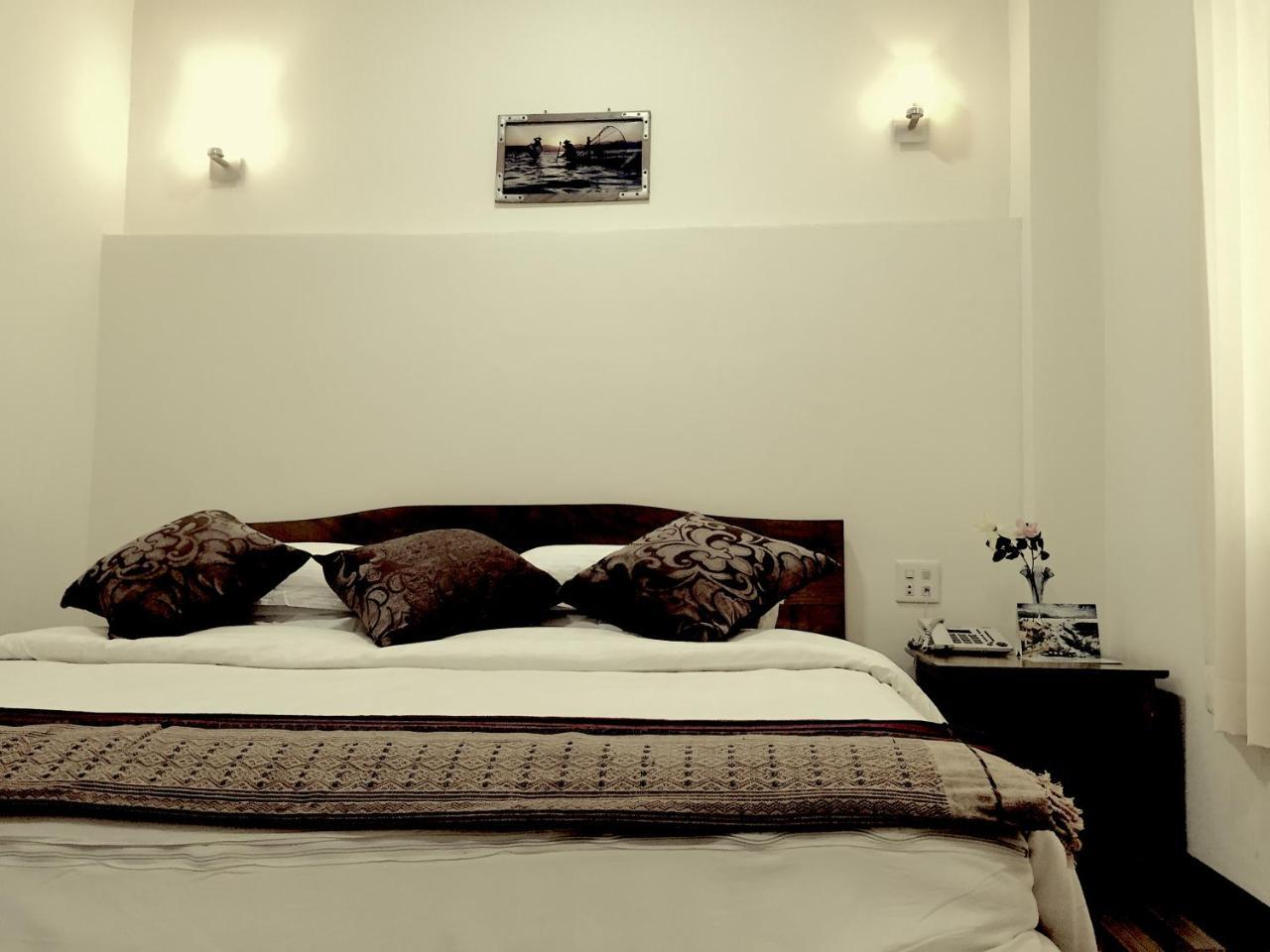 Inle Star Hotel Nyaung Shwe Bagian luar foto