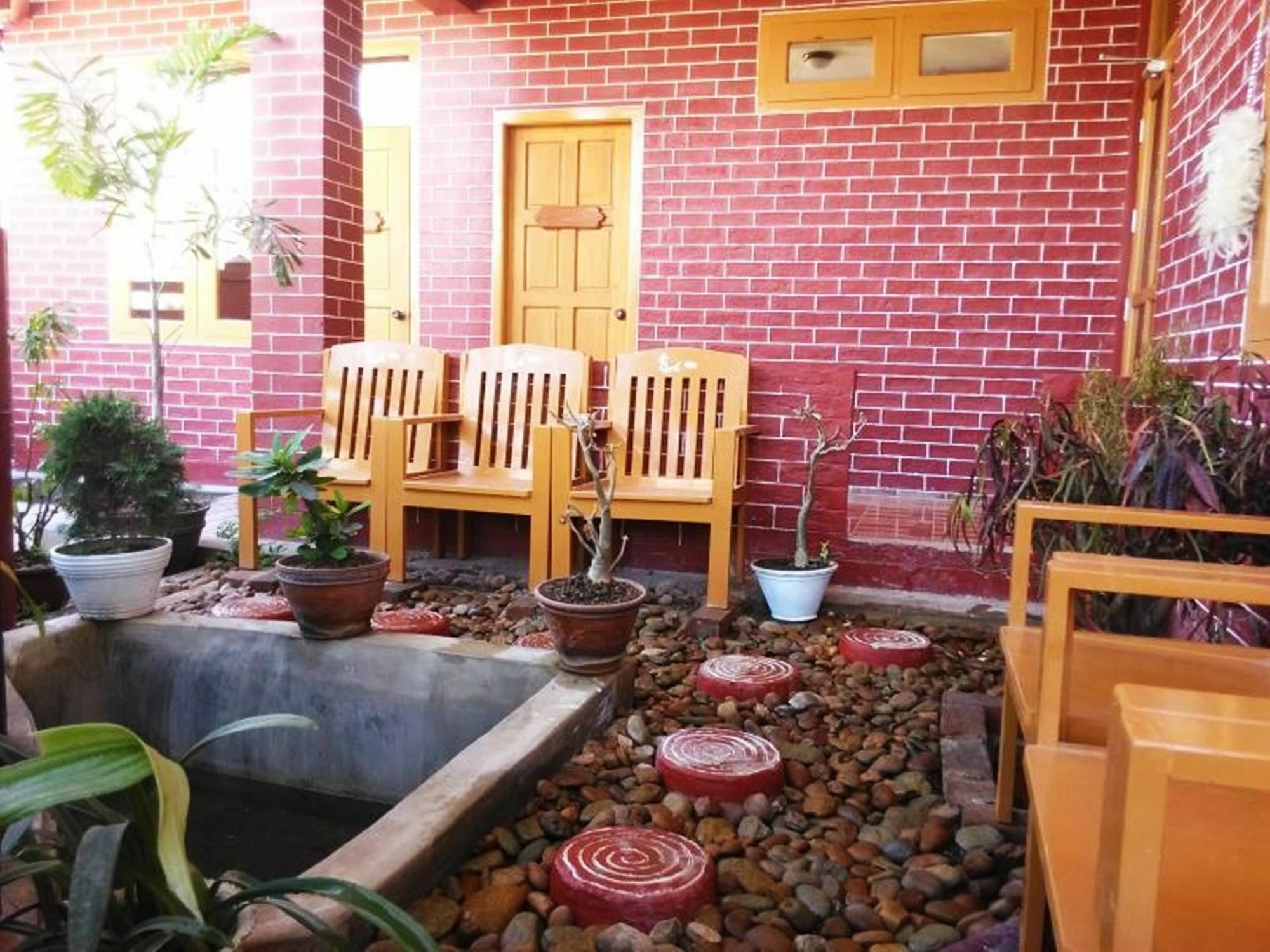 Inle Star Hotel Nyaung Shwe Bagian luar foto