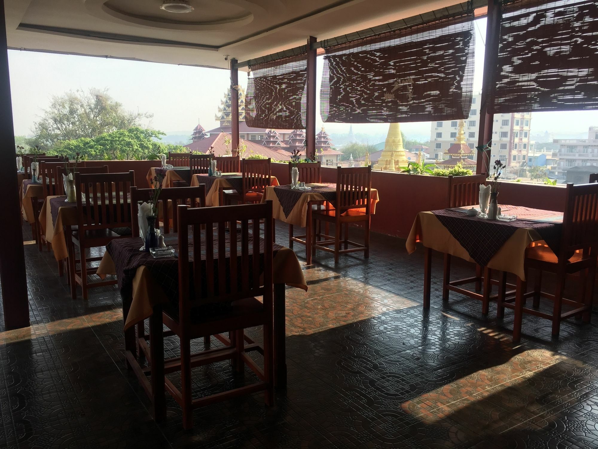 Inle Star Hotel Nyaung Shwe Bagian luar foto